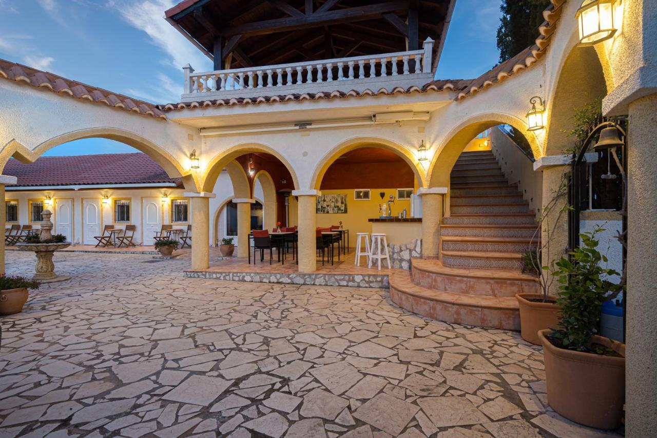 Finca Bilou Aigues Exterior photo